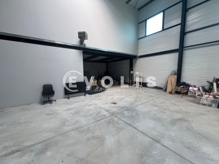 Photo 3 – location Entrepôts / activités	COURTRY (77181)