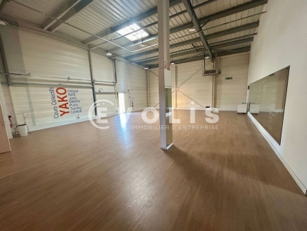 Photo 5 – location Locaux commerciaux	MENNECY (91540)