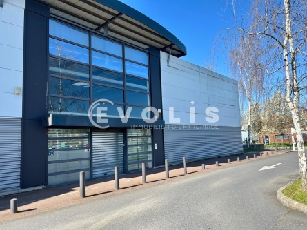Photo 1 – location Locaux commerciaux	MENNECY (91540)
