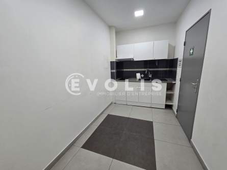 Photo 13 – location Entrepôts / activités	CHILLY MAZARIN (91380)