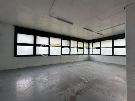 Photo 8 – location Entrepôts / activités	GENNEVILLIERS (92230)
