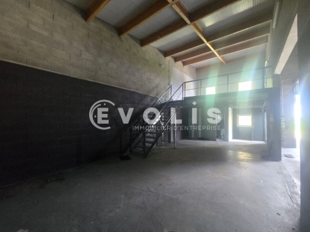Photo 3 – location Entrepôts / activités	BALLANCOURT SUR ESSONNE (91610)
