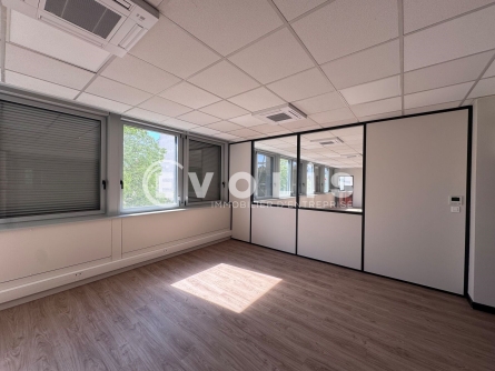 Photo 2 – location bureaux	LYON (69007)