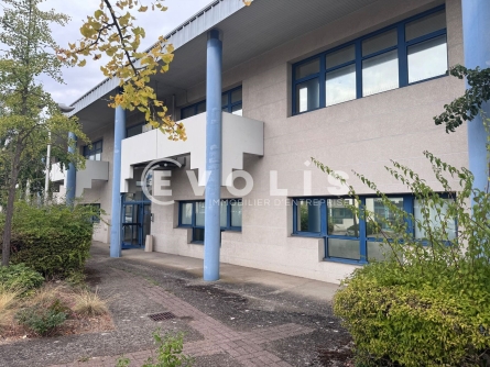 Photo 1 – location bureaux	BRON (69500)