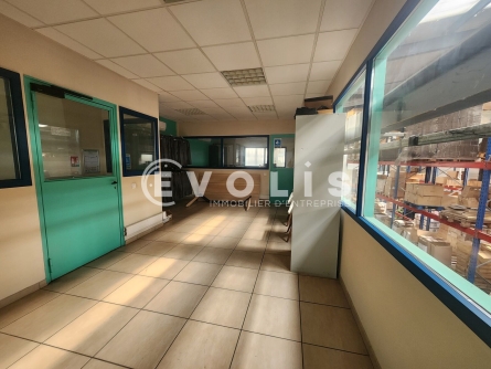 Photo 9 – location Entrepôts / activités	SAINT MARCEL BEL ACCUEIL (38080)