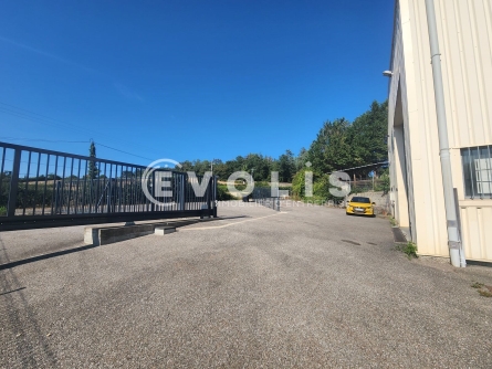 Photo 2 – location Entrepôts / activités	SAINT MARCEL BEL ACCUEIL (38080)
