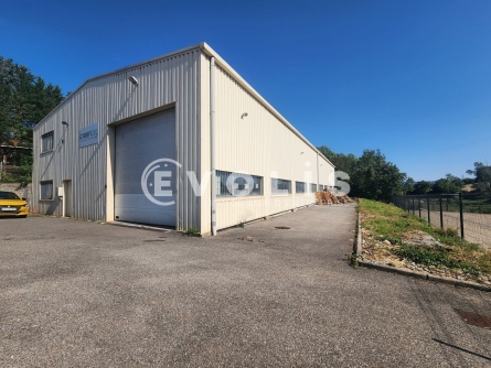 Photo 1 – location Entrepôts / activités	SAINT MARCEL BEL ACCUEIL (38080)