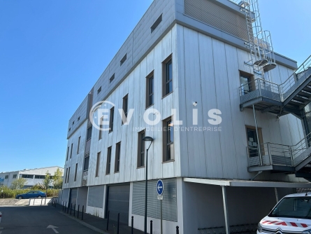 Photo 1 – location bureaux	SAINT MEDARD EN JALLES (33160)