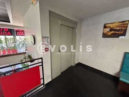 Photo 9 – location Locaux commerciaux	DURY (80480)