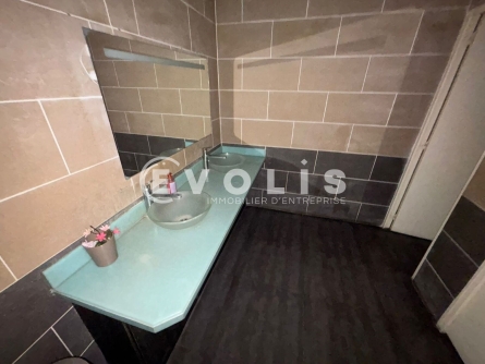 Photo 8 – location Locaux commerciaux	DURY (80480)