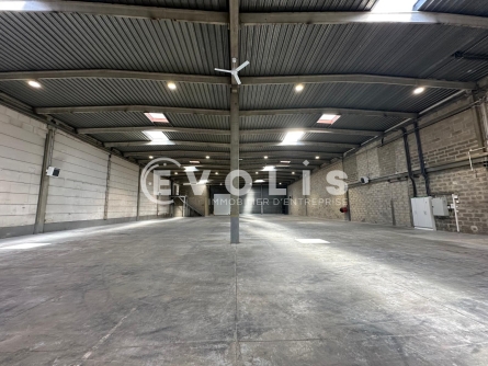 Photo 3 – location Entrepôts / activités	VILLENEUVE LA GARENNE (92390)
