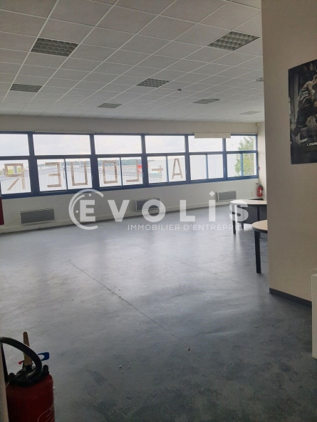 Photo 6 – vente Locaux commerciaux	ORGEVAL (78630)