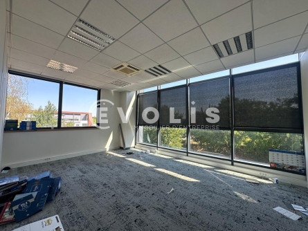 Photo 8 – location Entrepôts / activités	VILLENEUVE LA GARENNE (92390)