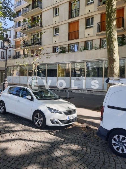 Photo 2 – location Locaux commerciaux	PARIS (75019)