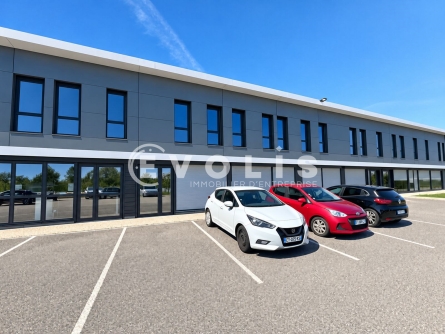Photo 1 – location Entrepôts / activités	CHASSIEU (69680)