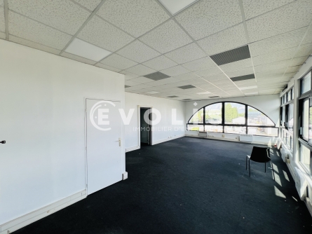 Photo 2 – location bureaux	PONTAULT COMBAULT (77340)