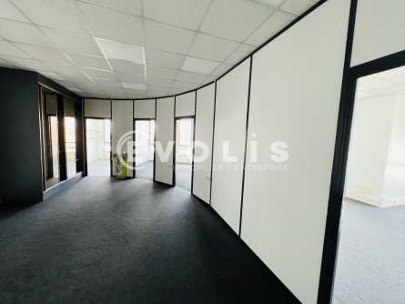 Photo 3 – location bureaux	PONTAULT COMBAULT (77340)