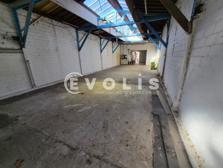 Photo 2 – location Entrepôts / activités	MONTREUIL (93100)