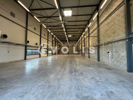 Photo 4 – location Entrepôts / activités	DAGNEUX (01120)