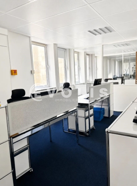 Photo 3 – location Coworking	PARIS (75007)