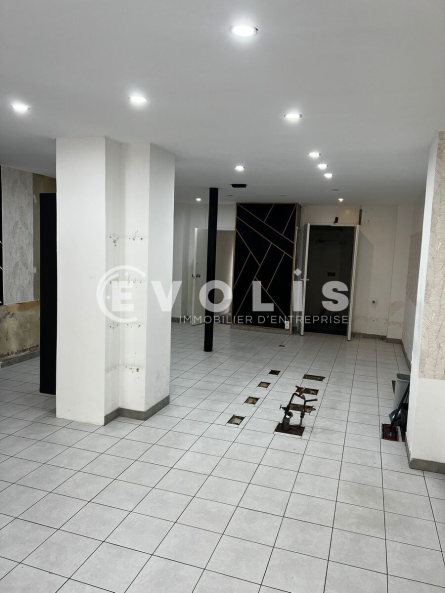 Photo 7 – location Locaux commerciaux	PARIS (75007)