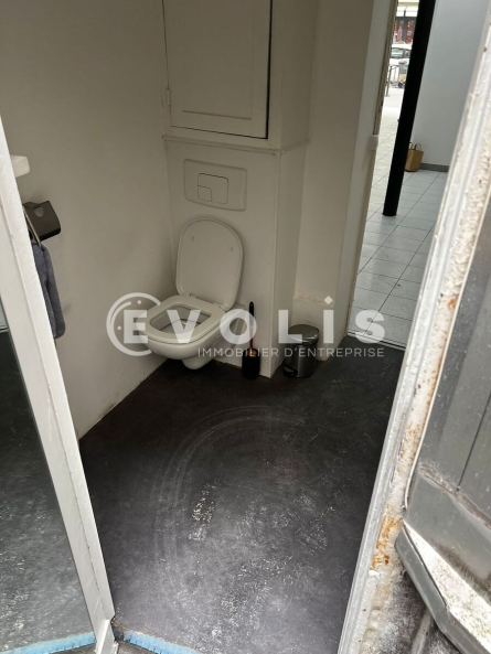 Photo 8 – location Locaux commerciaux	PARIS (75007)