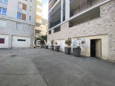 Photo 8 – location Locaux commerciaux	LIMEIL BREVANNES (94450)