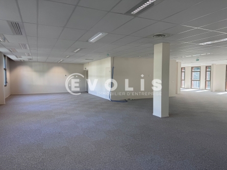 Photo 11 – location bureaux	LIMONEST (69760)