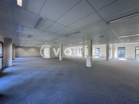 Photo 2 – location bureaux	LIMONEST (69760)