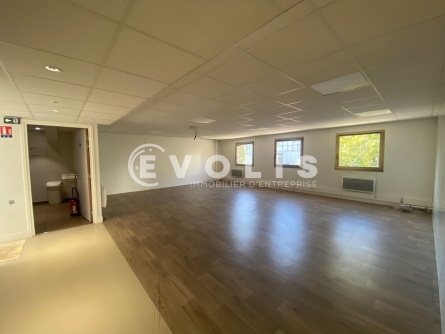 Photo 14 – location Entrepôts / activités	NEUILLY SUR MARNE (93330)