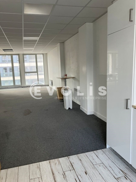 Photo 2 – location bureaux	LILLE (59000)