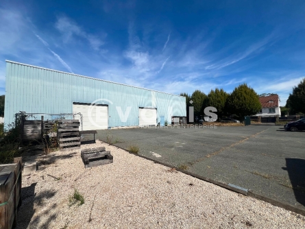 Photo 1 – location Entrepôts / activités	CHAMPLAN (91160)