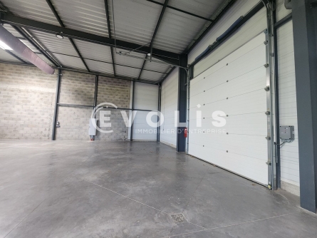 Photo 7 – vente Entrepôts / activités	GRANIEU (38490)
