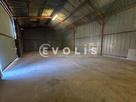 Photo 3 – location Entrepôts / activités	VILLEBON SUR YVETTE (91140)