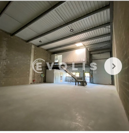 Photo 2 – location Entrepôts / activités	MERIGNAC (33700)