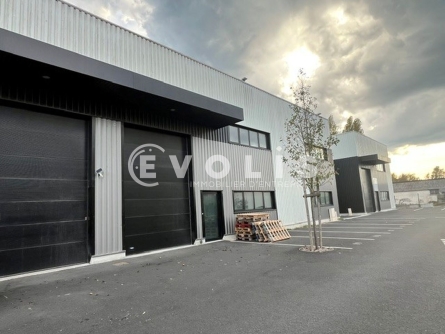 Photo 1 – location Entrepôts / activités	MERIGNAC (33700)
