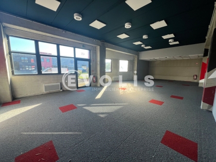 Photo 4 – location Entrepôts / activités	HALLENNES LEZ HAUBOURDIN (59320)