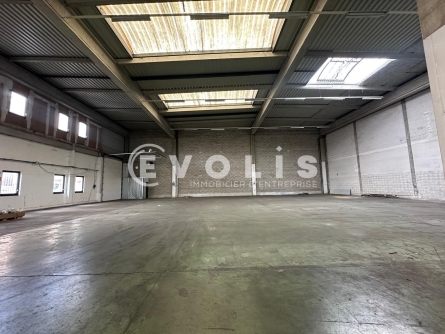 Photo 1 – location Entrepôts / activités	GENNEVILLIERS (92230)