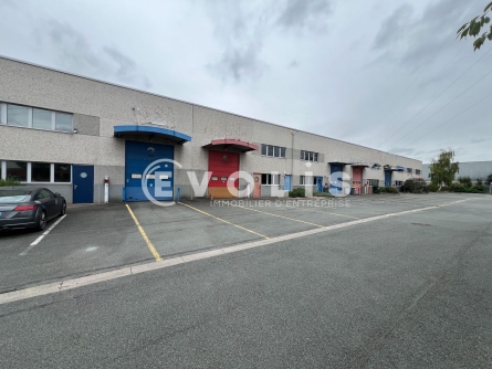 Photo 1 – location Entrepôts / activités	BONDUES (59910)