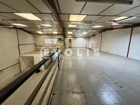 Photo 3 – location Entrepôts / activités	PESSAC (33600)
