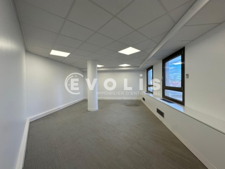 Photo 2 – vente bureaux	LA GARENNE COLOMBES (92250)