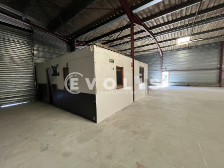 Photo 6 – location Entrepôts / activités	CARBON BLANC (33560)