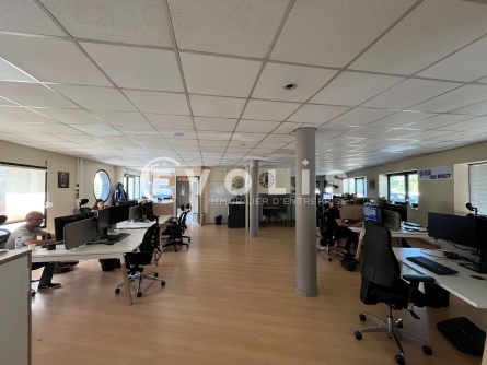 Photo 9 – location Entrepôts / activités	CHASSIEU (69680)