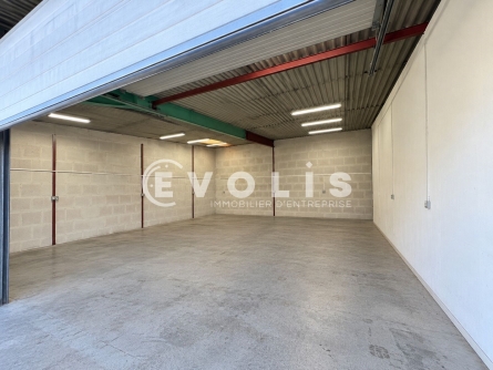 Photo 1 – location Entrepôts / activités	BORDEAUX (33300)