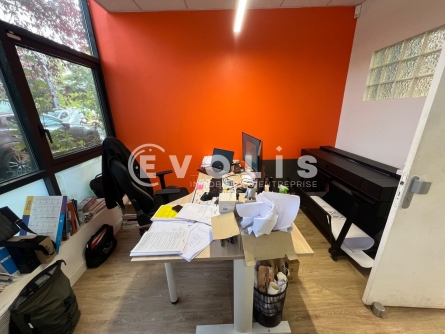 Photo 2 – vente Entrepôts / activités	LOGNES (77185)