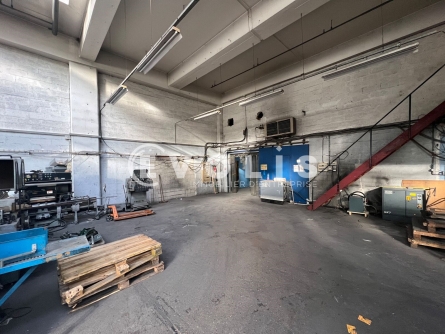 Photo 7 – location Entrepôts / activités	MONTREUIL (93100)