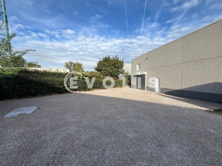 Photo 3 – location Entrepôts / activités	BONDUES (59910)