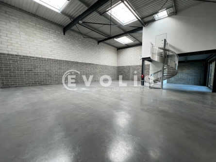 Photo 5 – location Entrepôts / activités	NOYELLES LES SECLIN (59139)