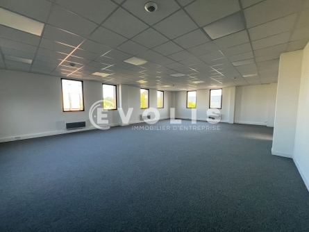 Photo 7 – location Entrepôts / activités	NOYELLES LES SECLIN (59139)