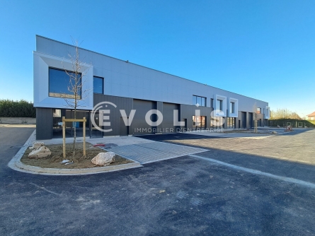Photo 1 – location Entrepôts / activités	QUESNOY SUR DEULE (59890)